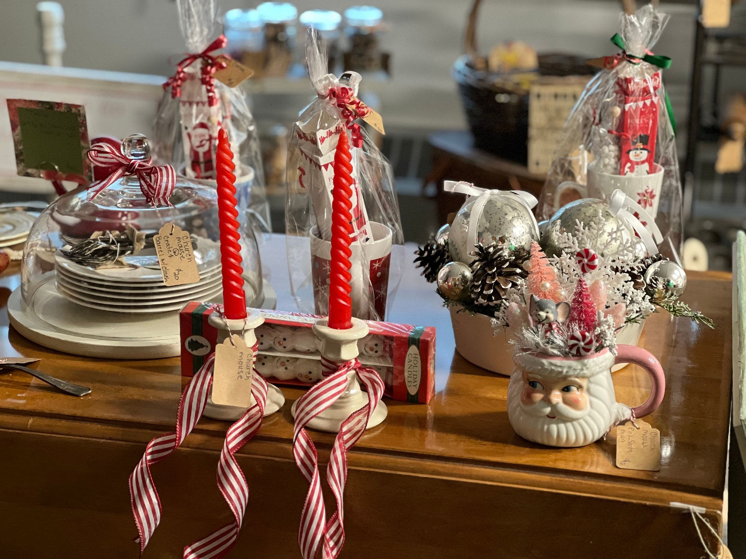 Pop-Up Christmas Shop