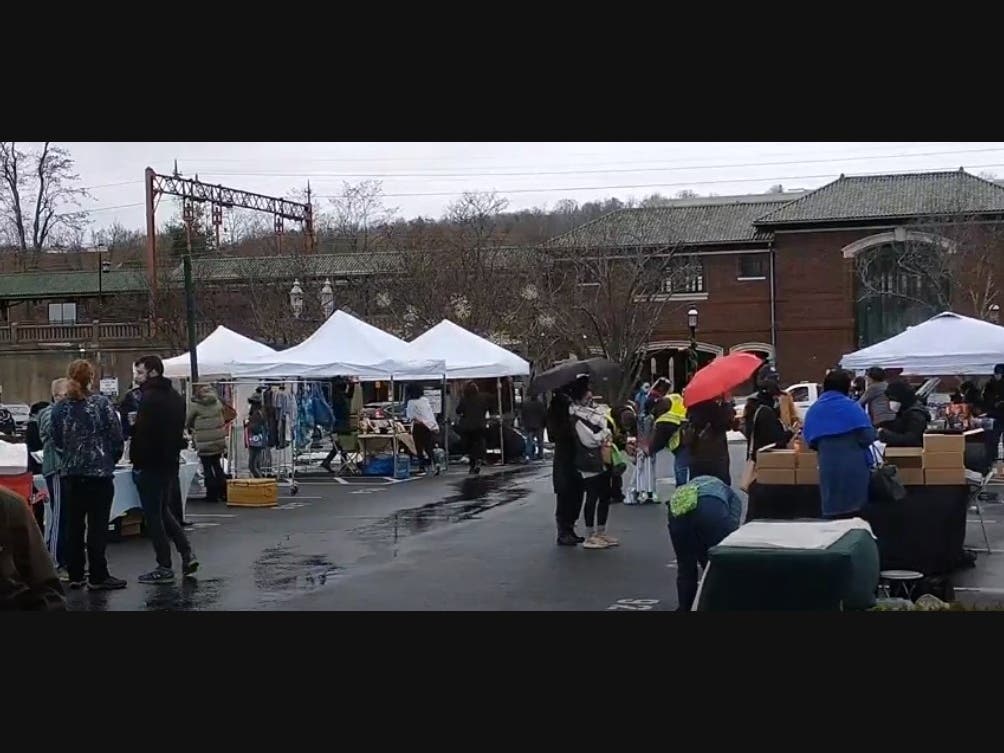 Festive South Orange Holiday Open-Air Market a Huge Success | South ...