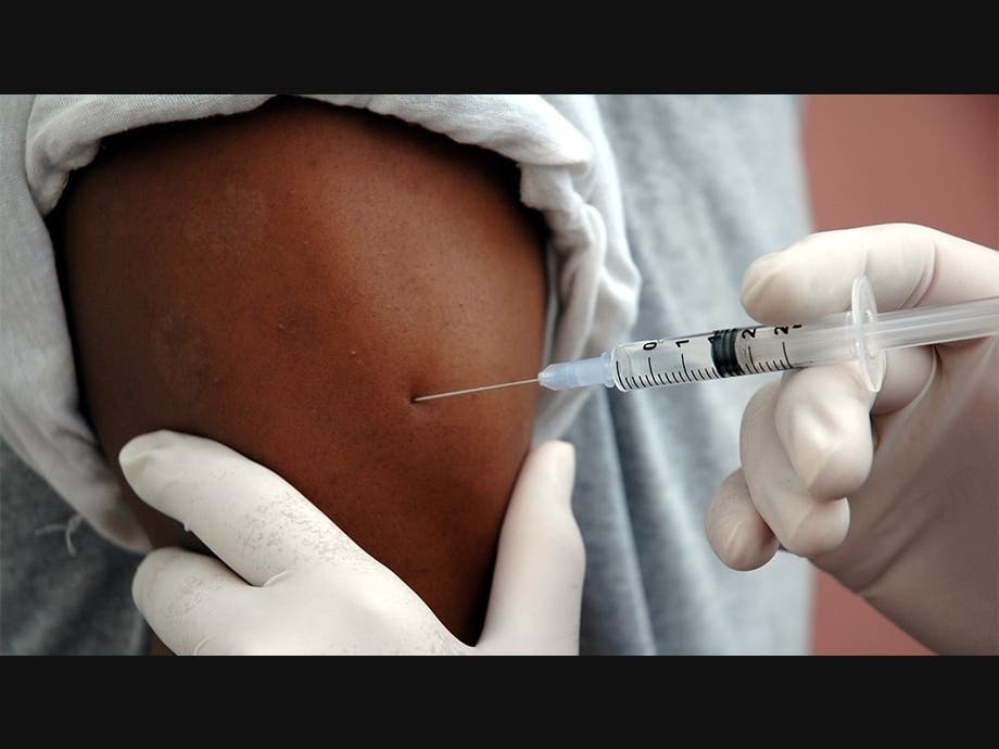 https://patch.com/img/cdn20/users/1110/20210123/013250/styles/patch_image/public/needle-shot-on-arm-fpor-covid-vaccine-essex-county___23133153798.jpg