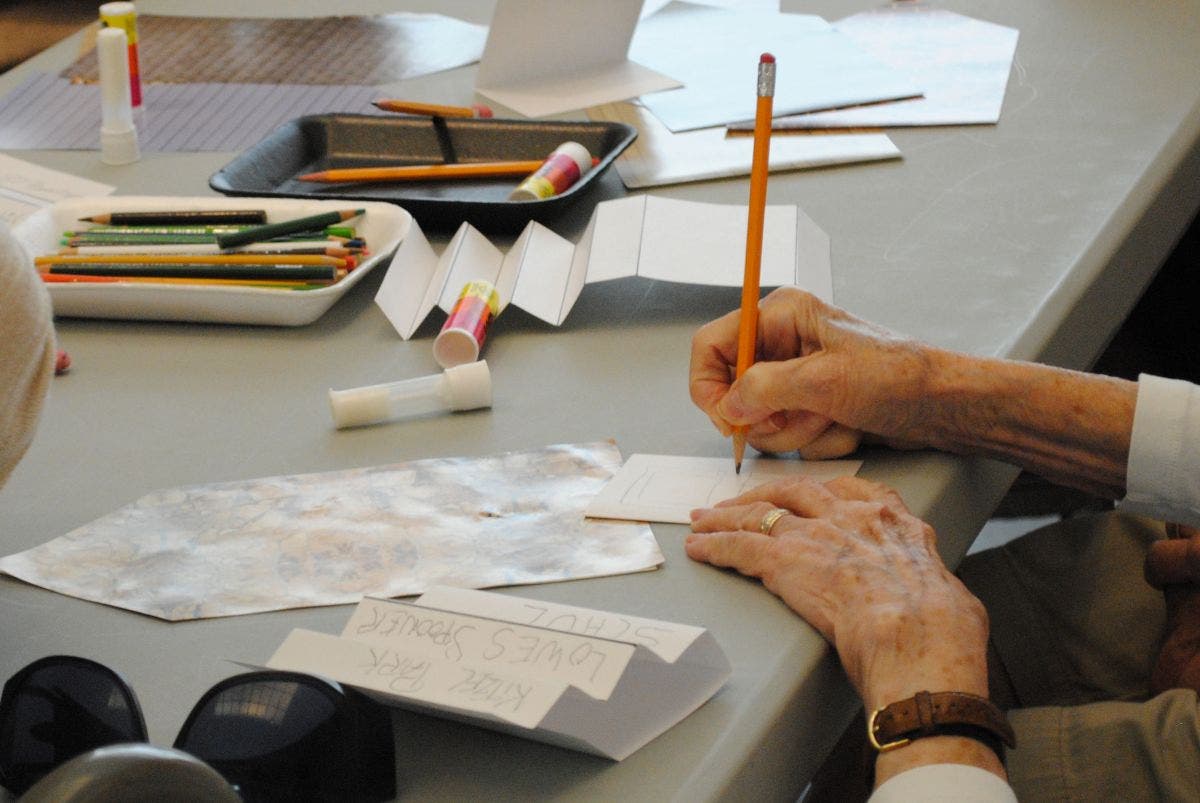 News small post card thumbnail