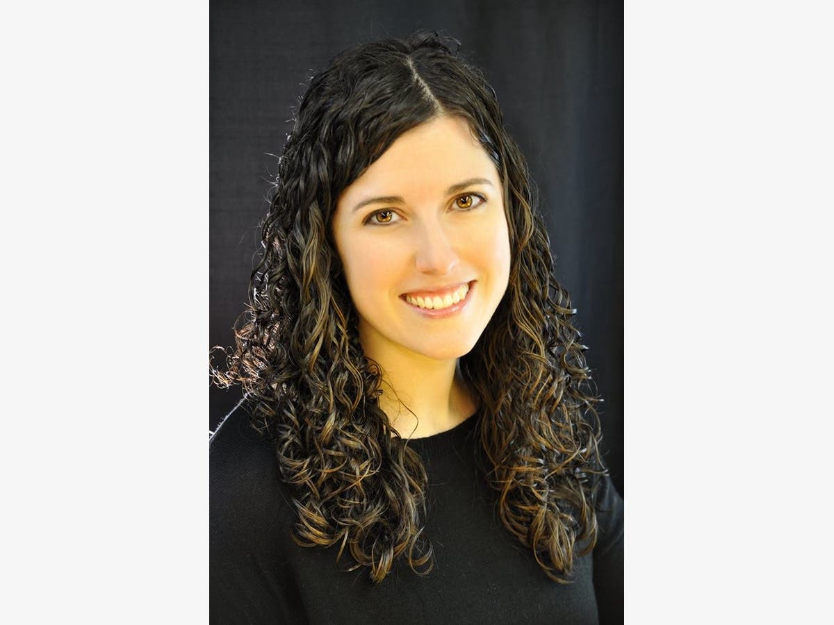 Jennifer Splitt Preview of One Step Closer at Two Planks and More | Naugatuck, CT Patch