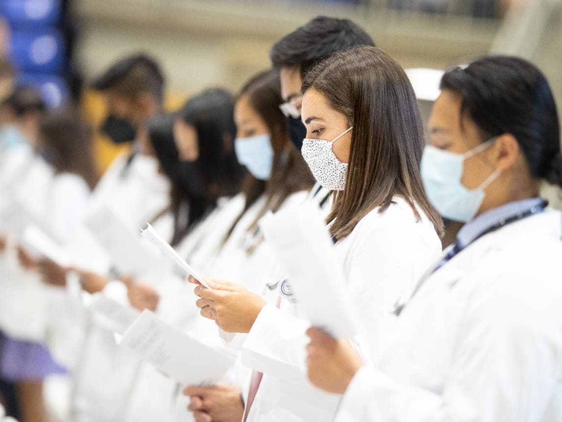 New Medical Students at Quinnipiac U Hamden, CT