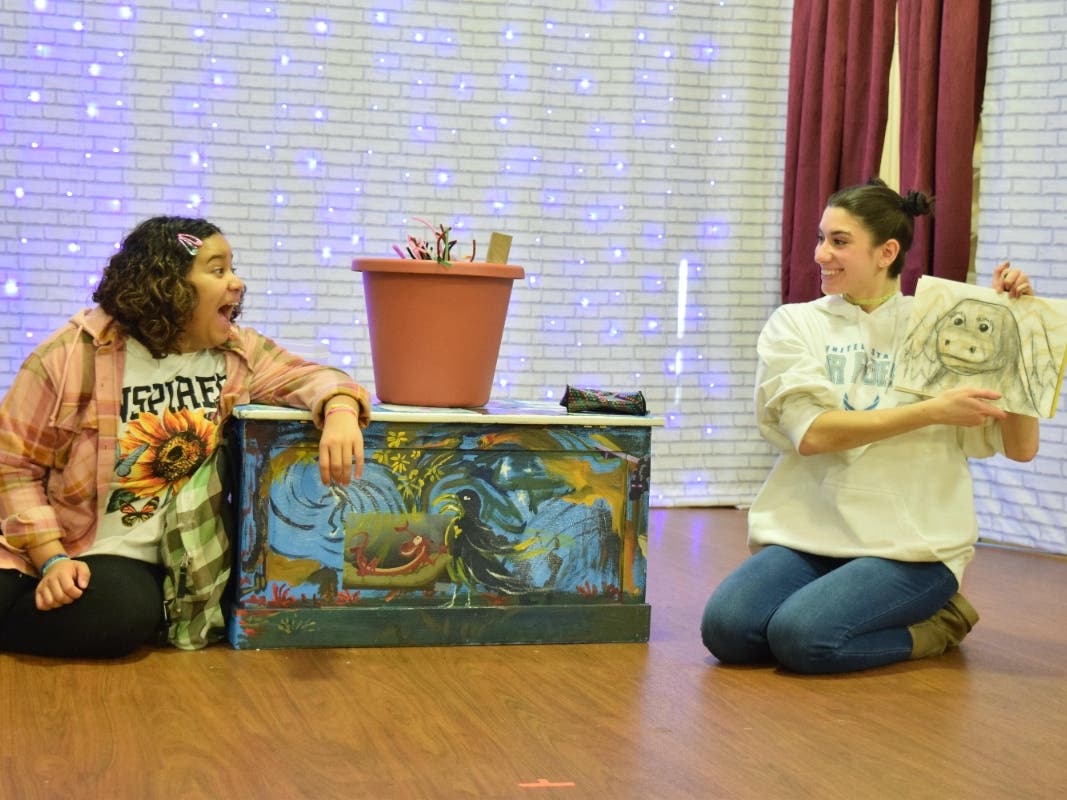 News small post card thumbnail