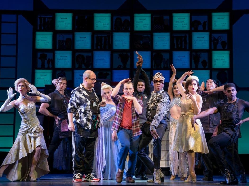 Kaleigh Cronin, Casey Garvin, Brad Oscar (Frank Hillard), Erica Mansfield, Rob McClure (Daniel Hillard), Jaquez André Sims, J. Harrison Ghee (Andre Mayem), Aléna Watters, Cameron Adams, Aaron Kaburick and Calvin L. Cooper in the Original Broadway Cast
