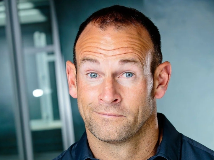 DAVID NIHILL HEADS TO THE BUSHNELL IN HARTFORD ON  TUESDAY, MARCH 4, 2025