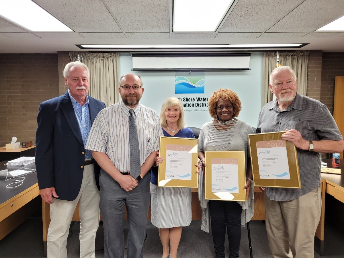 Pictured left to right, Trustee Stephen Drew, Ward 2, Director of Operations Igor Filipovich, Trustee Rhoda Pierce, Ward 5, Trustee Beverly Sugar Young, Ward 3, and Trustee Preston Carter, Ward 1.