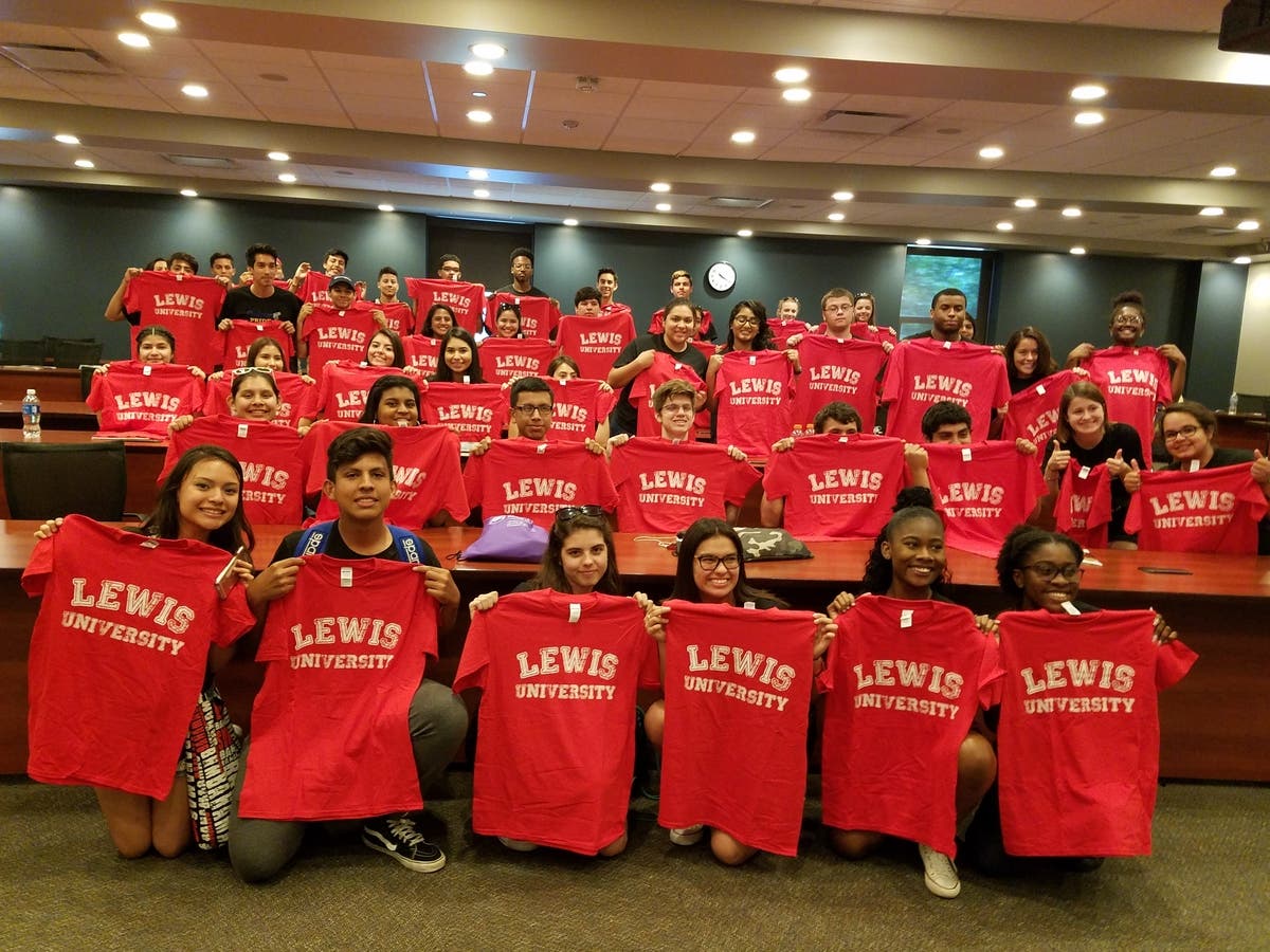 https://patch.com/img/cdn20/users/1253933/20170613/054841/styles/raw/public/article_images/camp_college-1497390245-7870.jpg