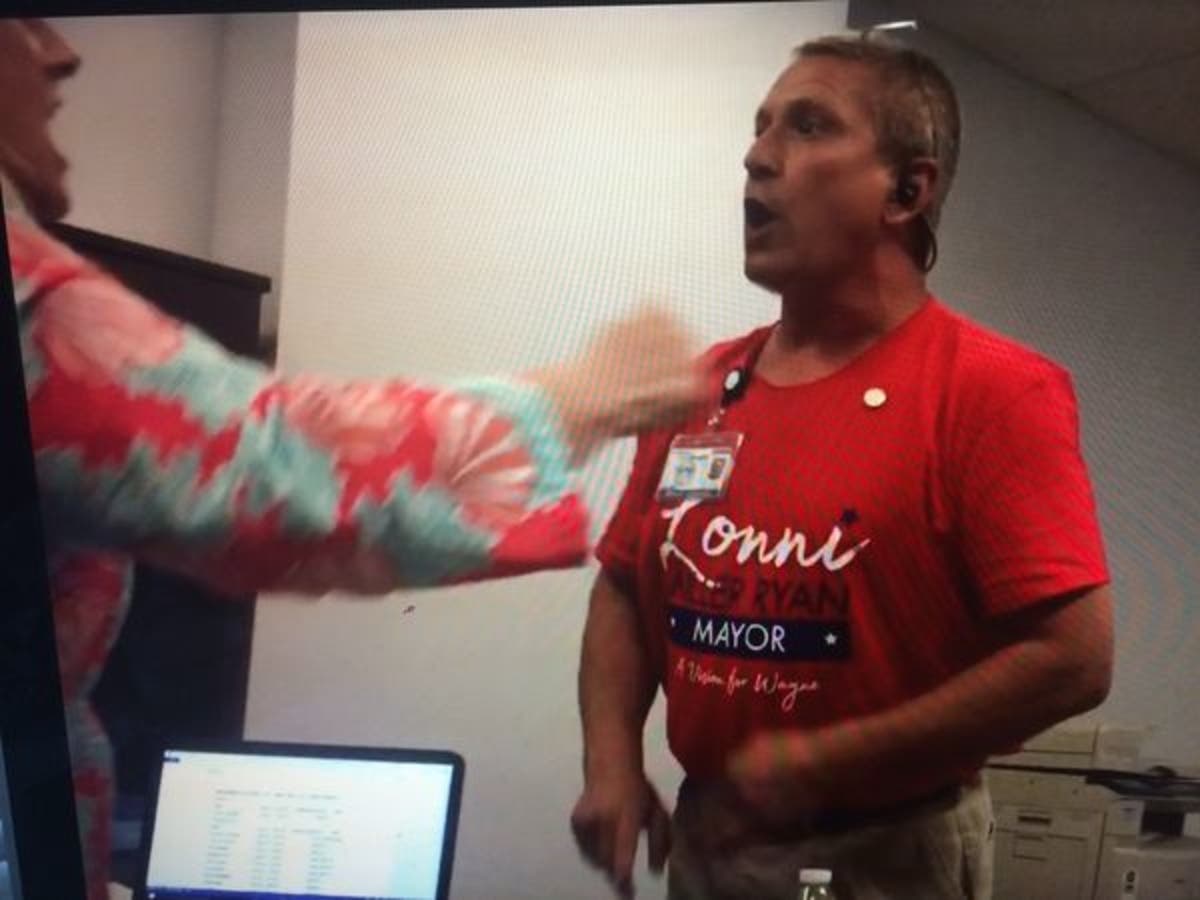 News small post card thumbnail