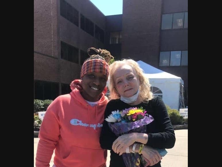 Dani Foskey and Lenore Friedman, friends forever after a shared coronavirus journey.