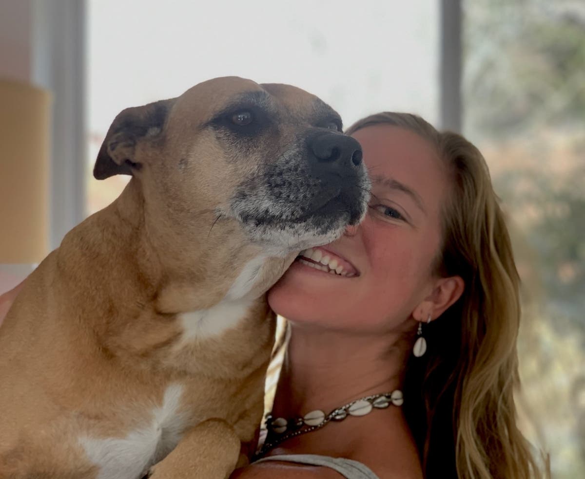 The smell of bacon on the grill brought Miley home.