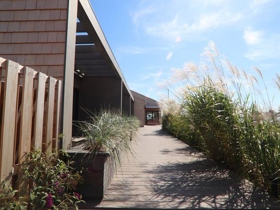 The Shoals is the first of its kind in the area; a hybrid “boatel” that features 20 hotel suites and 20 boat slips, owners say.