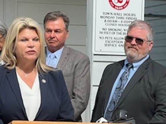 New York State Assemblywoman Jodi Giglio cried out against a decision by the U.S. Environmental Protection Agency to allow dredge spoil dumping in the Long Island Sound.