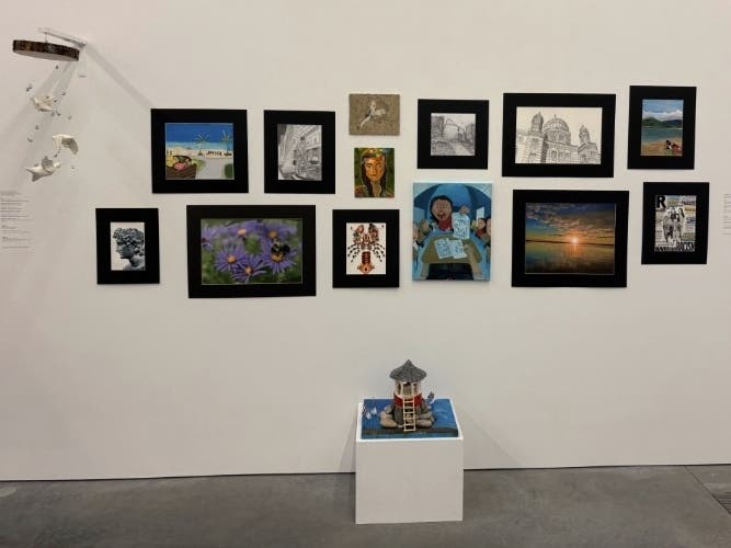 News small post card thumbnail