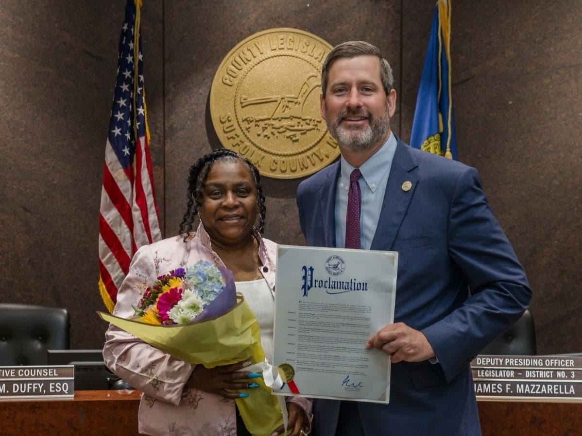 Suffolk County Legislator Greg Doroski honored Evelyn Hobson-Womack during the June
23rd General Meeting of the Suffolk County Legislature as the First District’s 2026 Women Veterans Appreciation Honoree.
