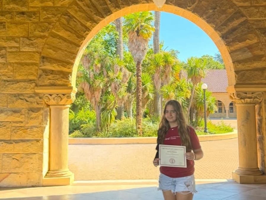Junior Julianna Najdzion recently participated in the prestigious Stanford Summer Humanities Institute.