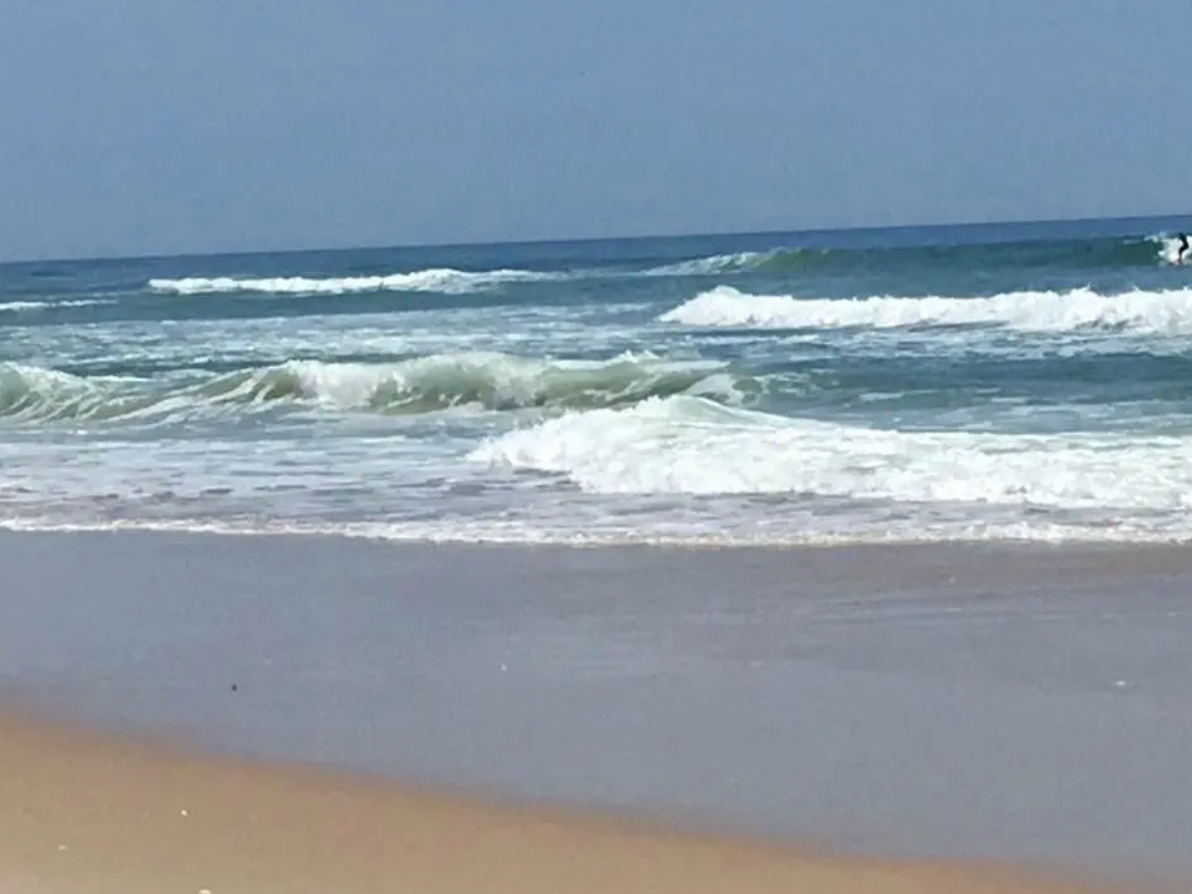 See if there will be one more chance to hit the beach this weekend.