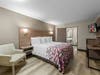 The Red Roof Inn Asheville – Biltmore West offers free Wi-Fi, free expanded cable, free coffee in the lobby, flat-screen TVs and restaurants within walking distance. Every room includes a hair dryer, an iron with ironing board and a work desk.