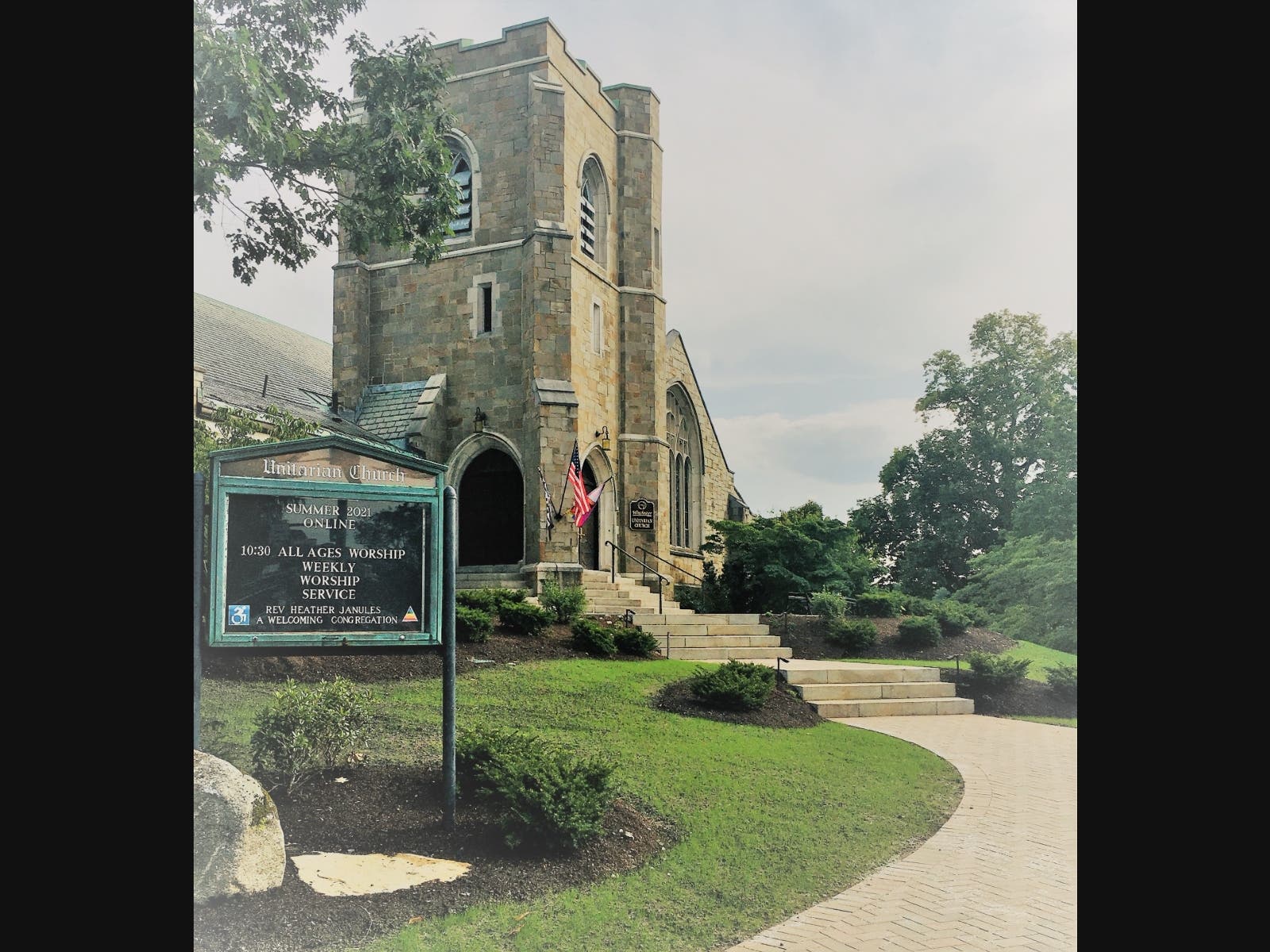 News small post card thumbnail