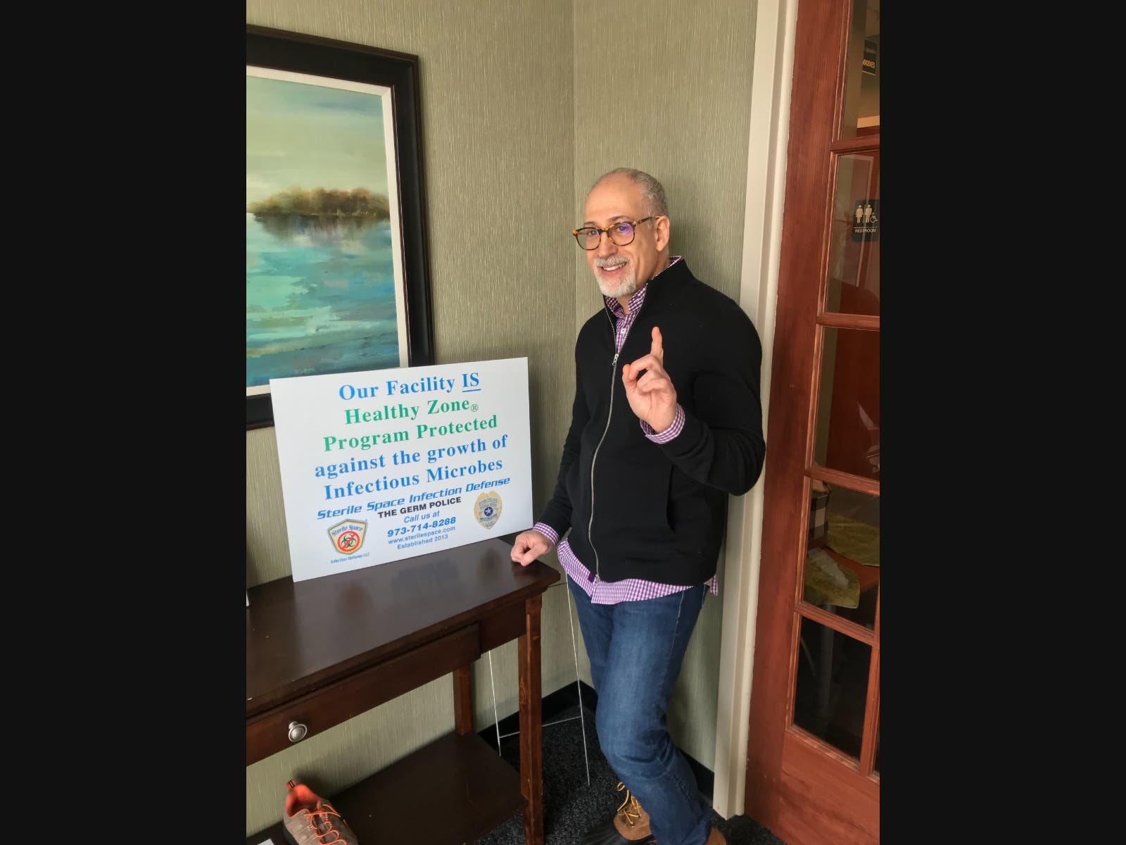 News small post card thumbnail