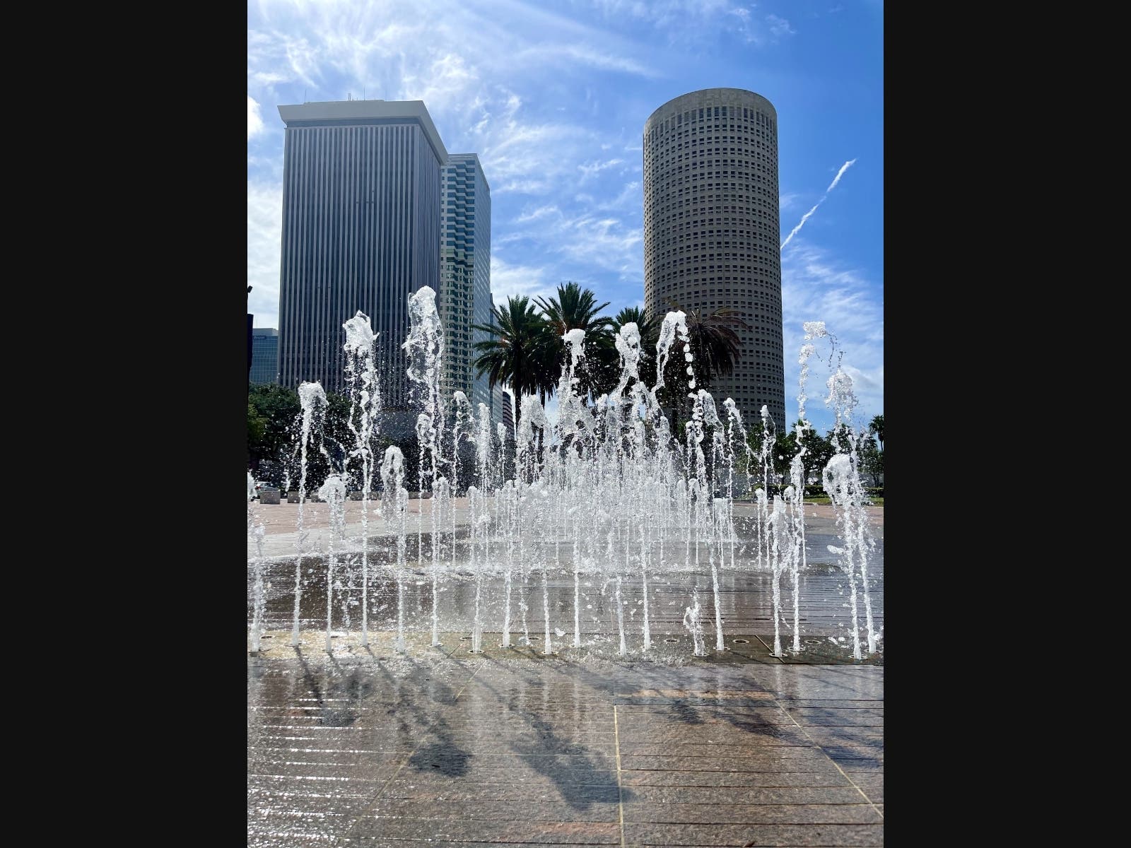 https://patch.com/img/cdn20/users/135871/20231012/073229/styles/patch_image/public/curtis-hixon-park-fountains___12073030029.jpg
