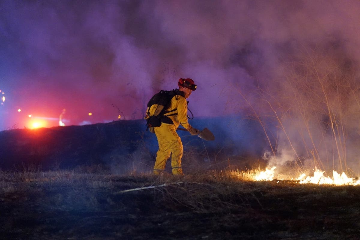 [PHOTOS] Brush Fire Breaks Out Near Temecula, Murrieta Border ...