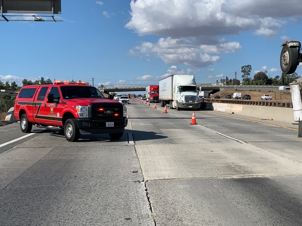 Big Rig Catches Fire On I-15, Prompting Delays | Murrieta, CA Patch