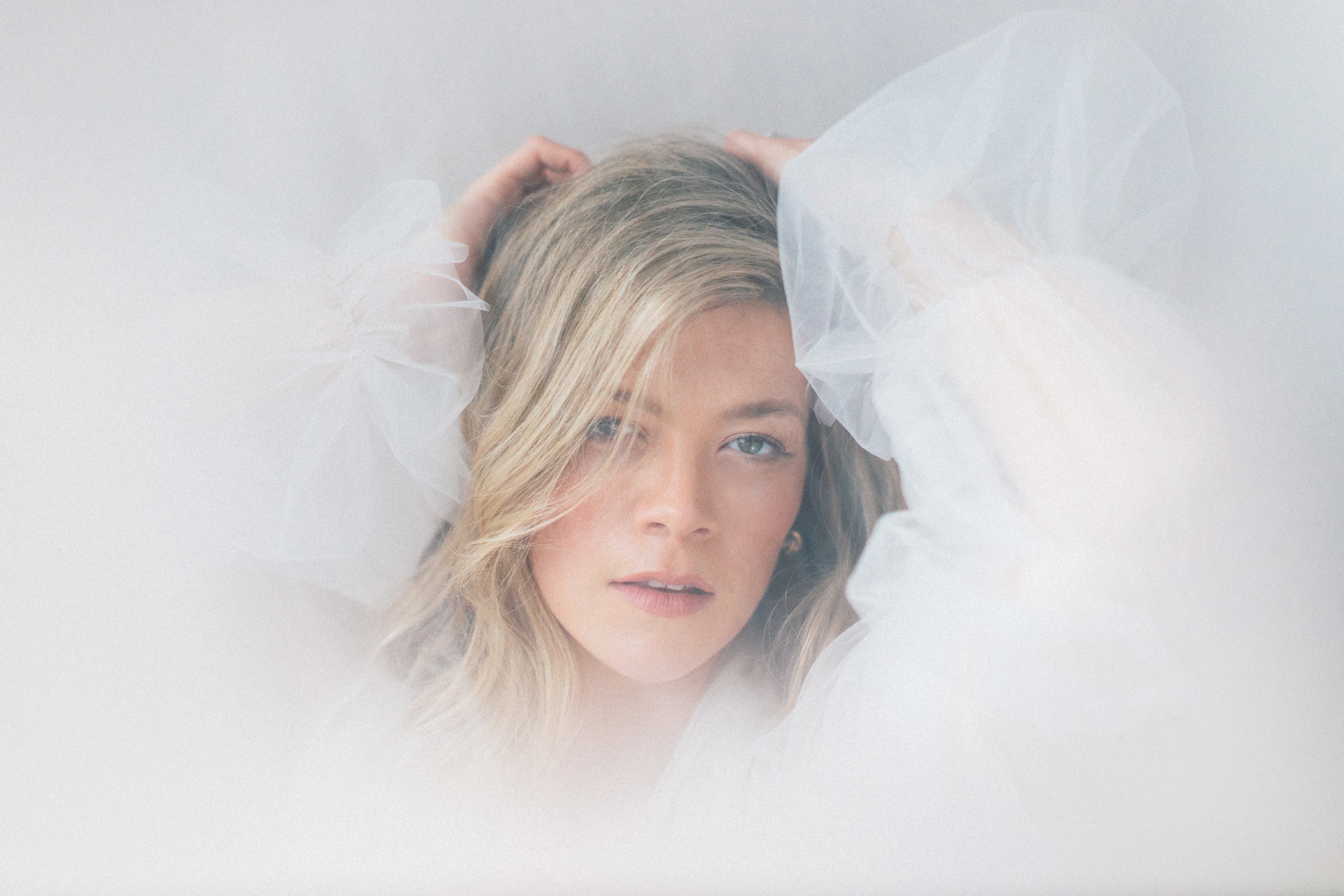 Liz Longley in concert at Crossroads