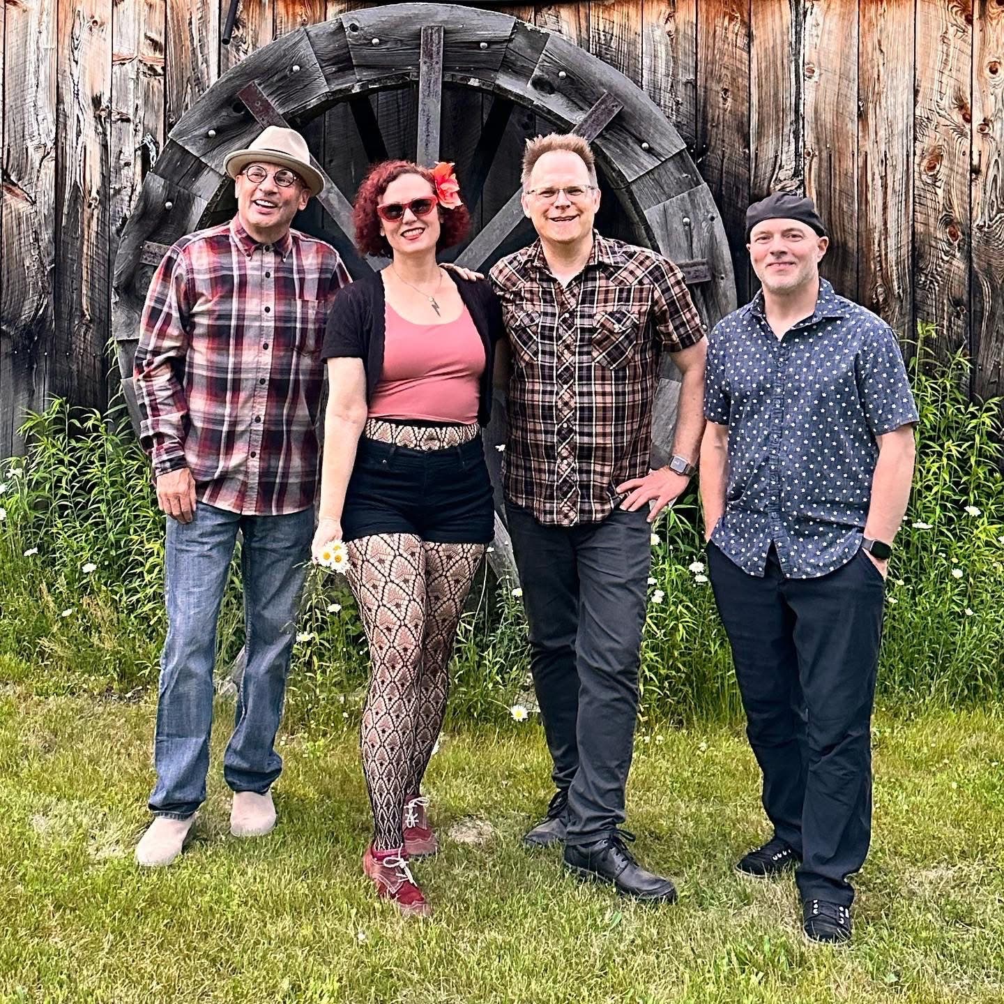 Erin Harpe & the Delta Swingers live in North Andover