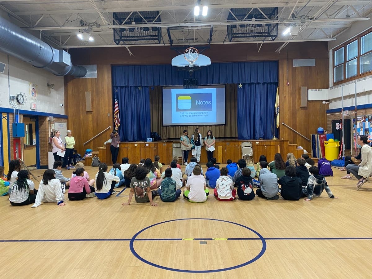 News small post card thumbnail