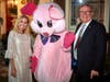 Lisa and Robert Braithwaite, Hoag CEO with Piggie Bear at the 2021 Comedy Night 
