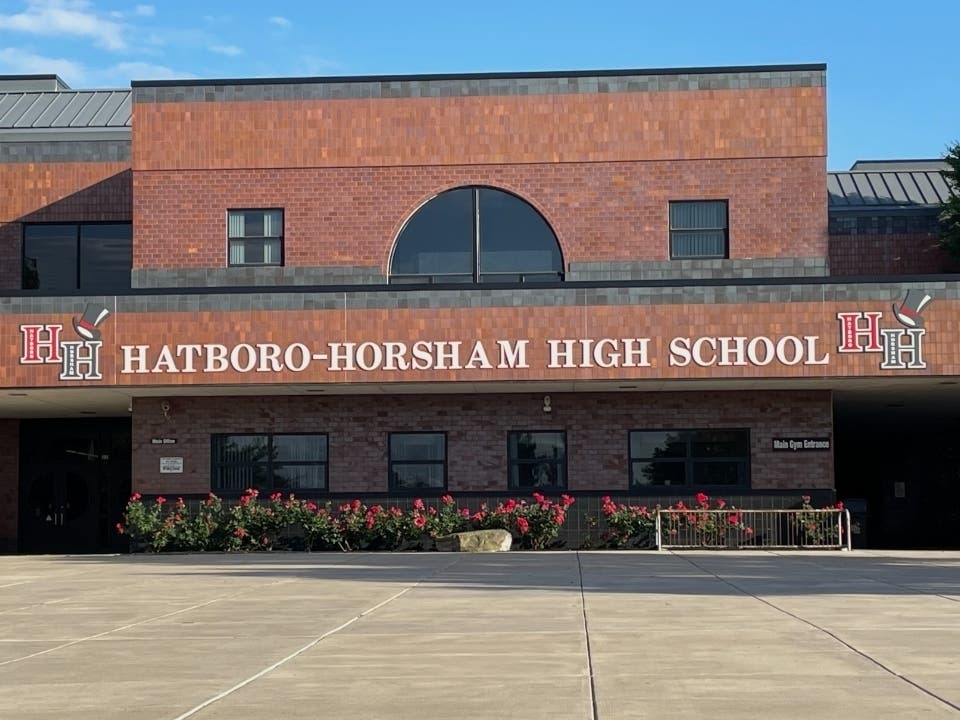 A comment about no drug usage during the first month of school was questioned by a Hatboro-Horsham school board candidate. The schools superintendent said the information School Board President had given at a prior meeting was from the administration.