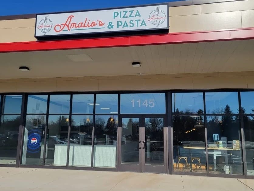 Amalio’s Pizza & Pasta recently opened at 1145 York Rd. in Warminster Township next to the Weis supermarket. It's cheesesteak received a social media review.