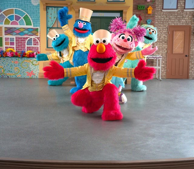 Elmo's Springtacular Returns At Sesame Place | Levittown, PA Patch