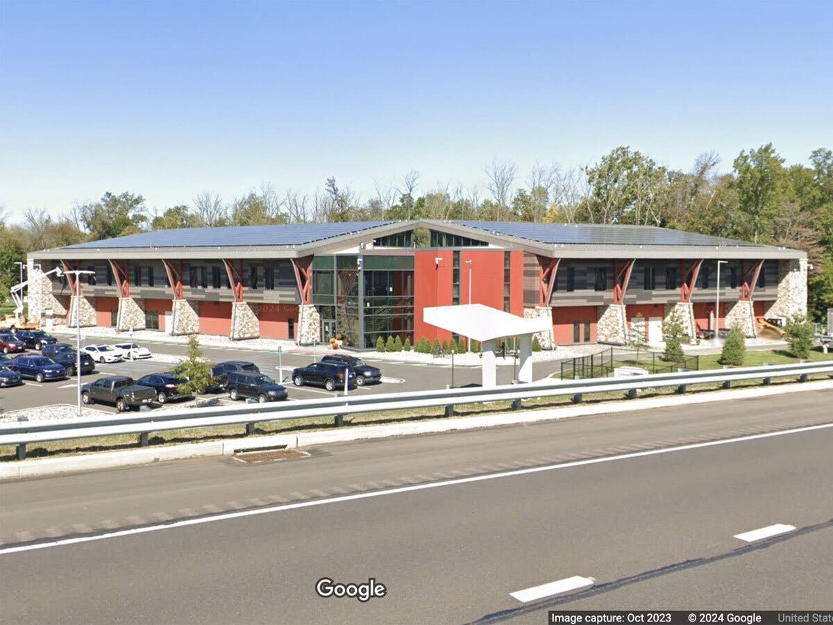 The Delaware River Joint Toll Bridge Commission today announced that it has awarded a $5.98 million construction contract for milling and paving, roadway repairs, and concrete surface sealing at the Trenton-Morrisville (Route 1) Toll Bridge