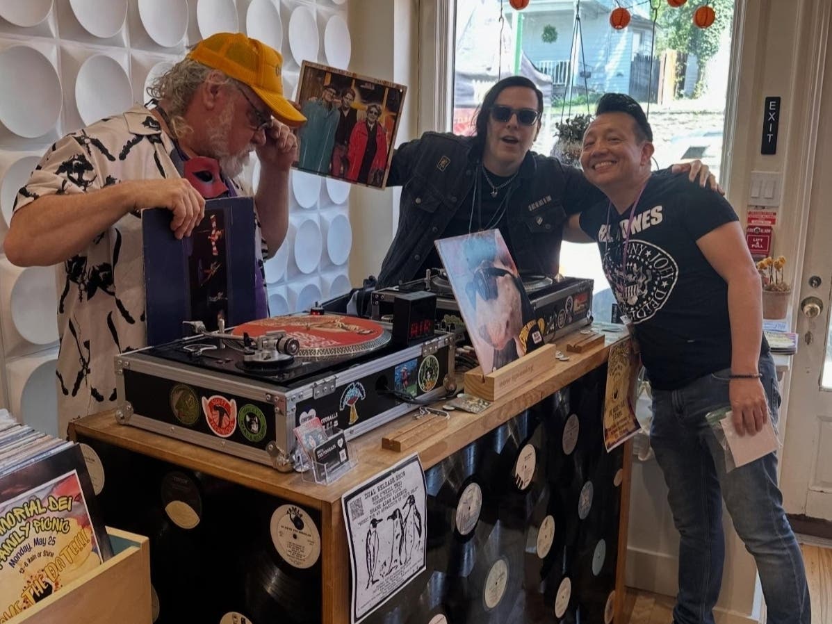 Vinyl Chickie sold the record collection of the late legendary Philadelphia radio DJ Pierre Robert.