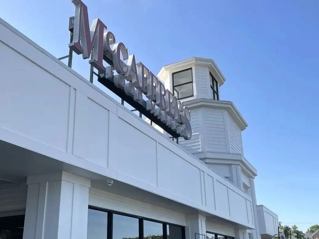 McCaffrey's is adding a ninth grocery store to its portfolio.