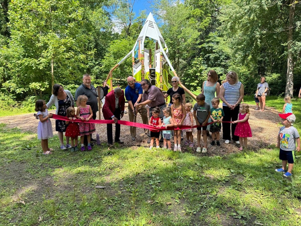 Abington Township held a ribbon-cutting ceremony last week for the opening of the new playground at Baederwood Park.