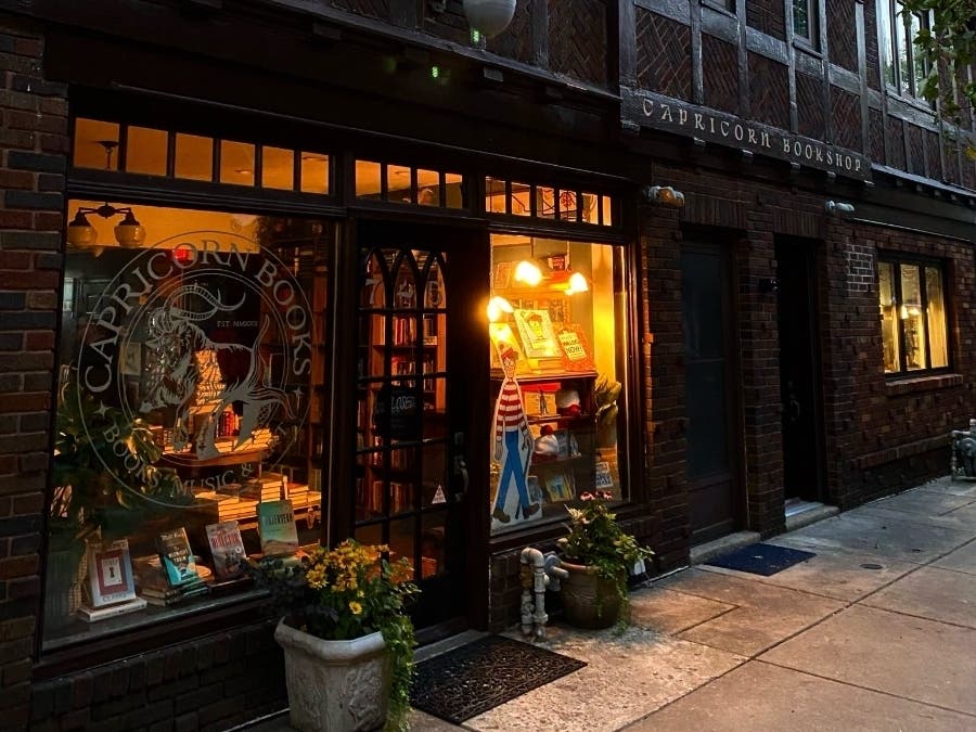 The bookstore recently moved from West Avenue to a new location in Jenkintown Borough.
