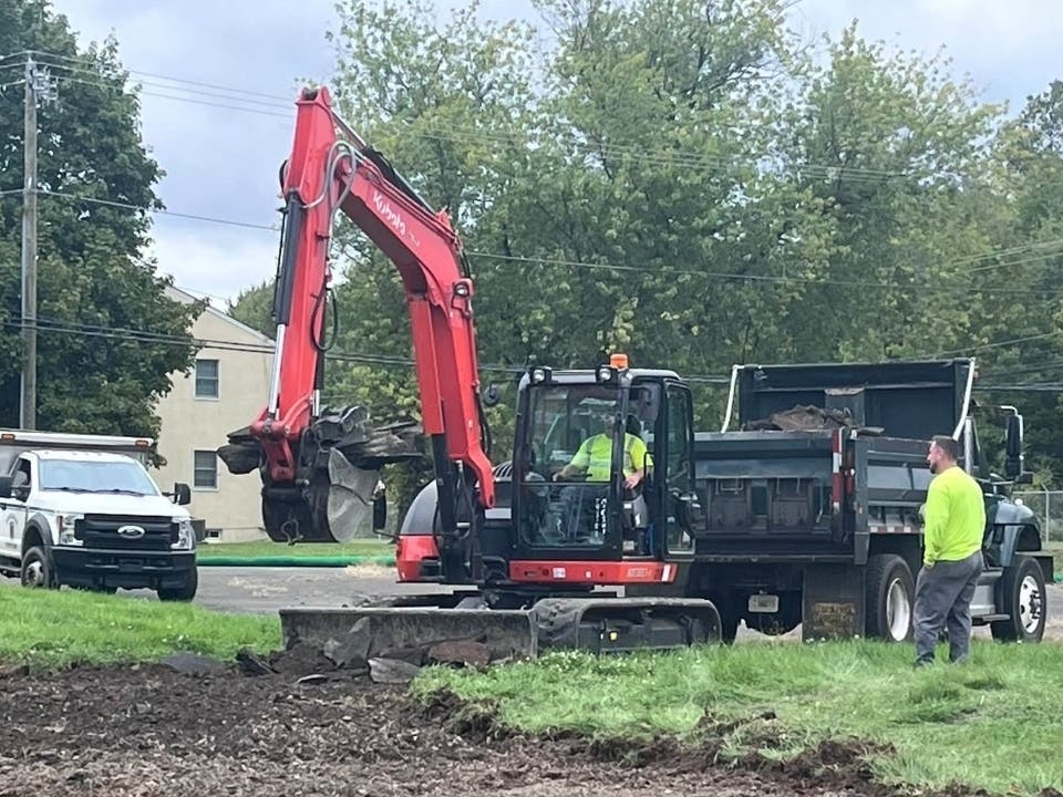 Horsham Public Works crews are out at the corner of Norristown and Horsham roads performing the work.