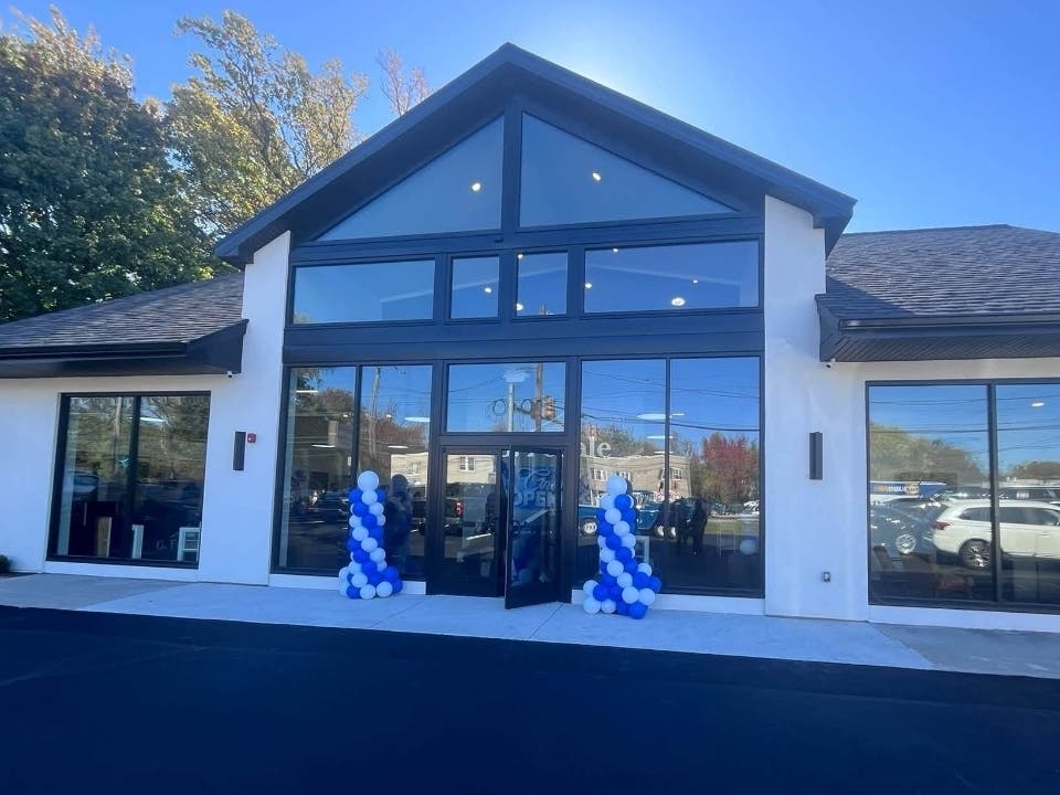 A ribbon-cutting ceremony was held for G. Fedale Roofing and Siding on Horsham Road this past week.