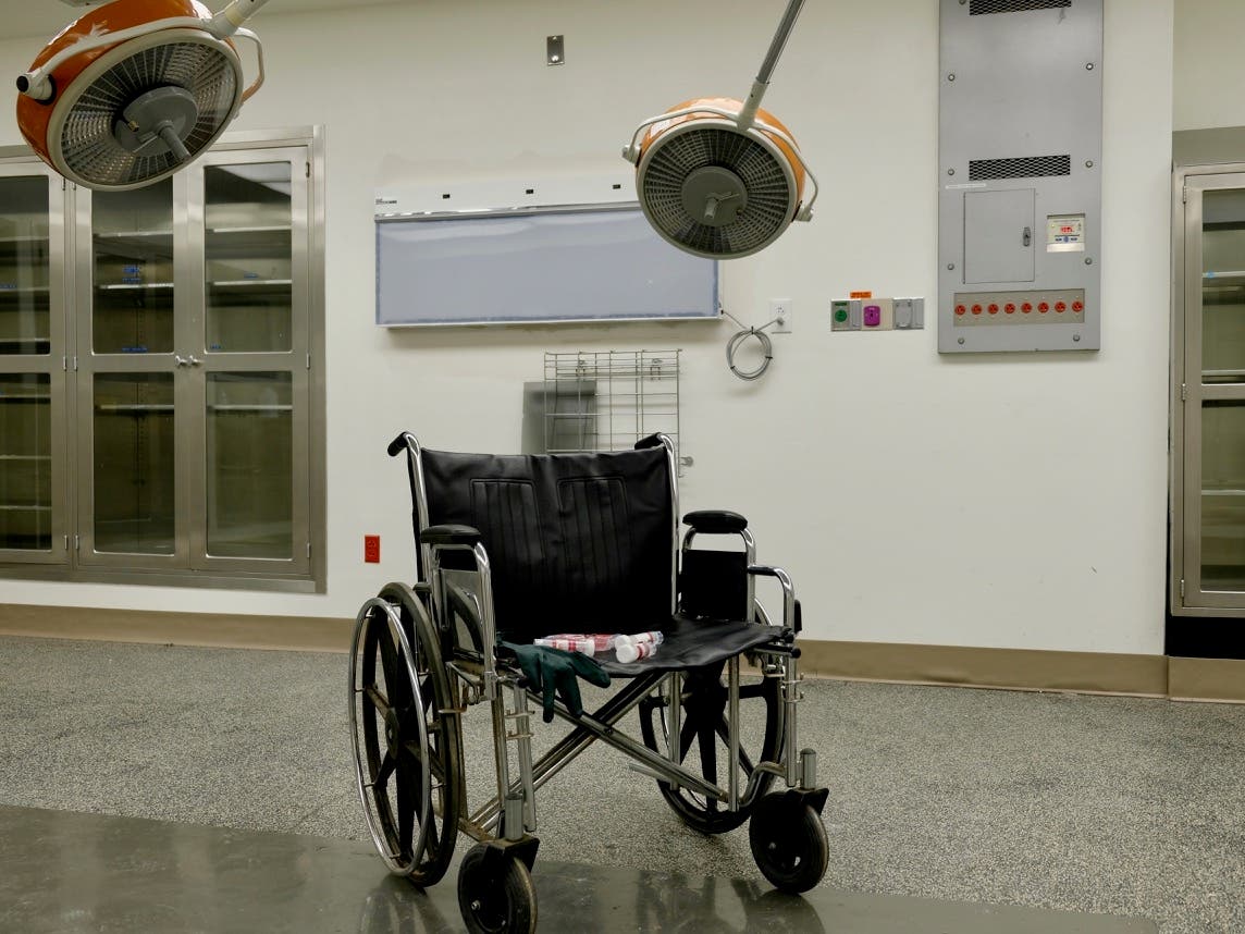 Lakewood Hospital operating room