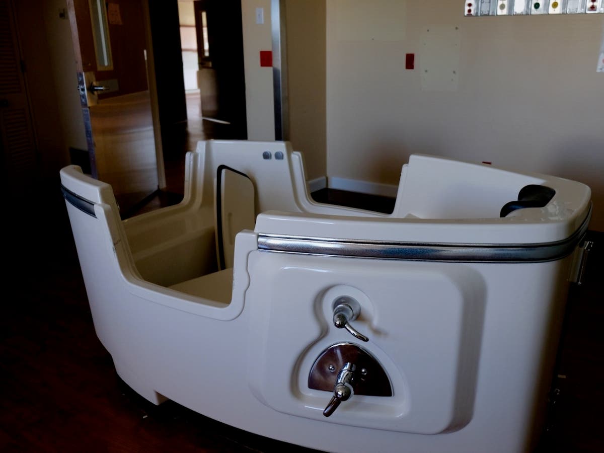 Lakewood Hospital Birthing Cener
