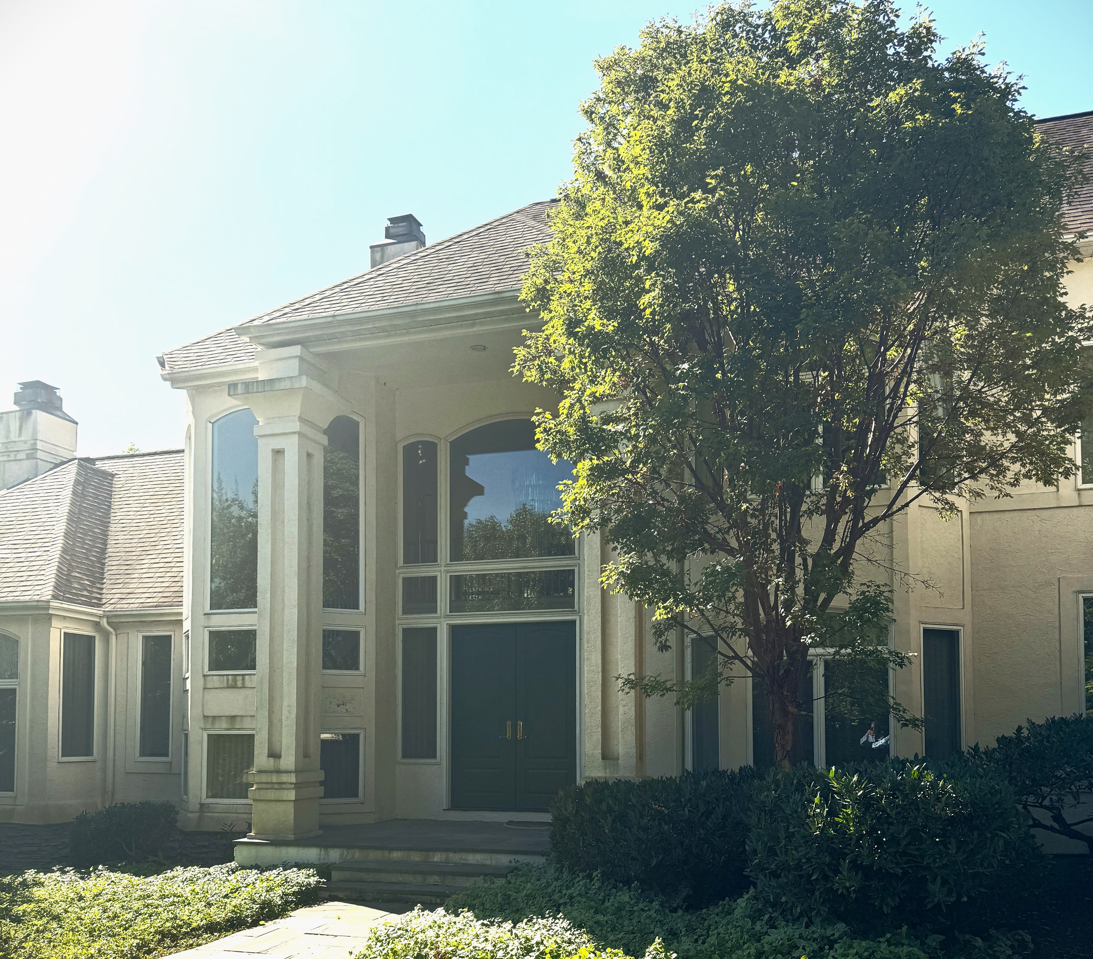 Oct 26 Gunning and Company is in Plymouth Meeting for a 2Day Sale