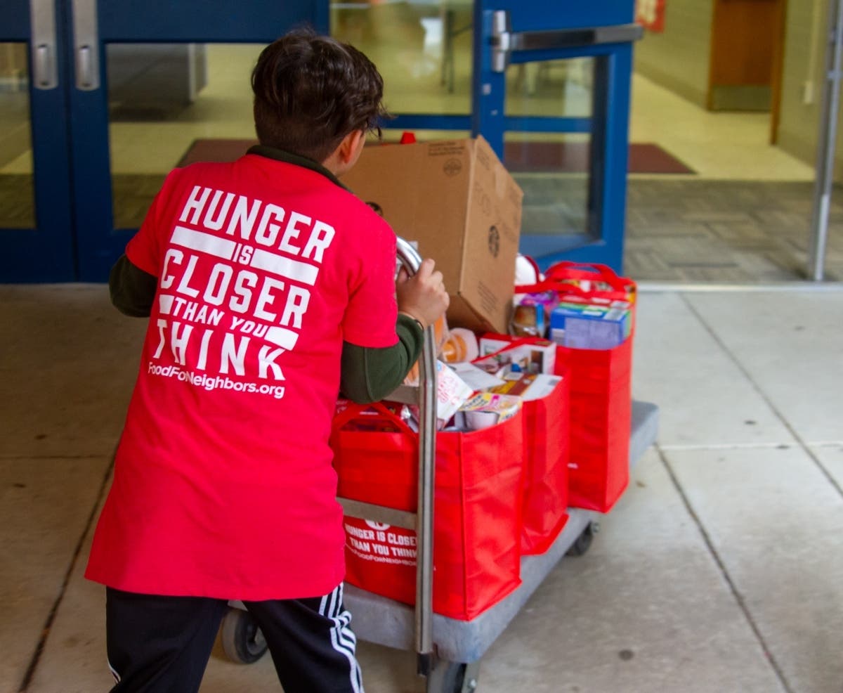Food For Neighbors mobilizes community members to support students at local schools.