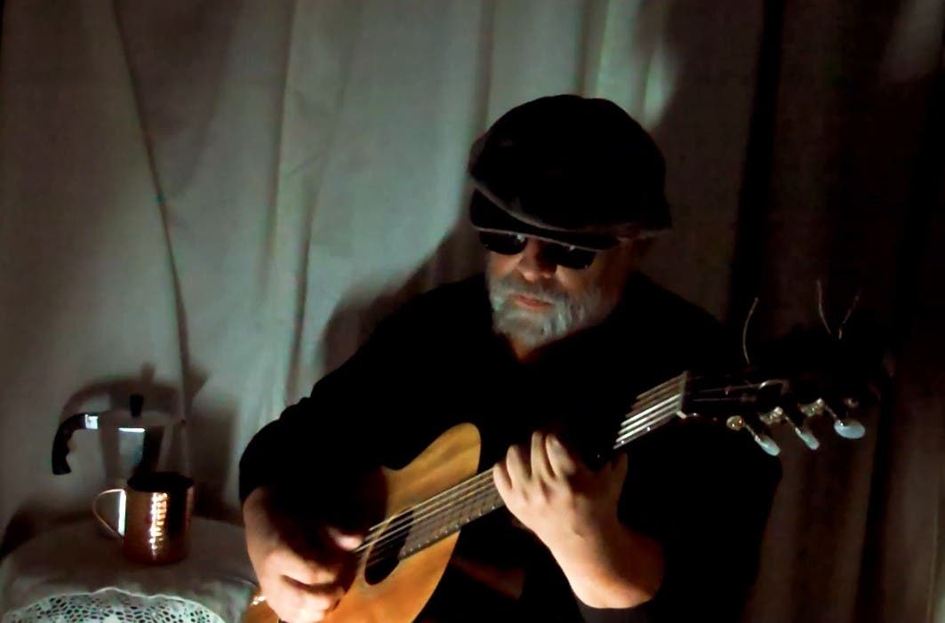 John Padovano coffeehouse performance