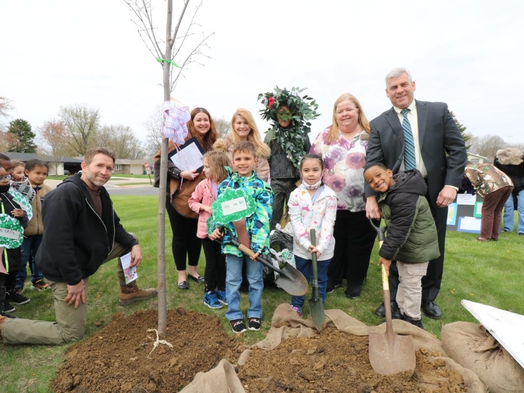 News small post card thumbnail