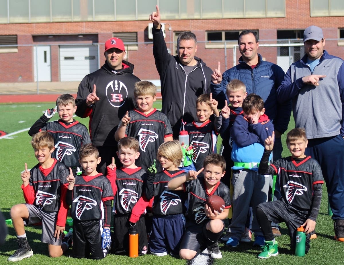 Coaches Todd DeFelice, Scott Penner, John Knowlton, Paul Piscatello Middle: Peyton Swanson, Gordie Noel, Kallen Moran, Cooper Knowlton, Kellen Blanchette Front: Tanner DeFelice, Ronan Halpi, Liam Mullen, Sam Penner, Bryce Levchuk, PJ Piscatello