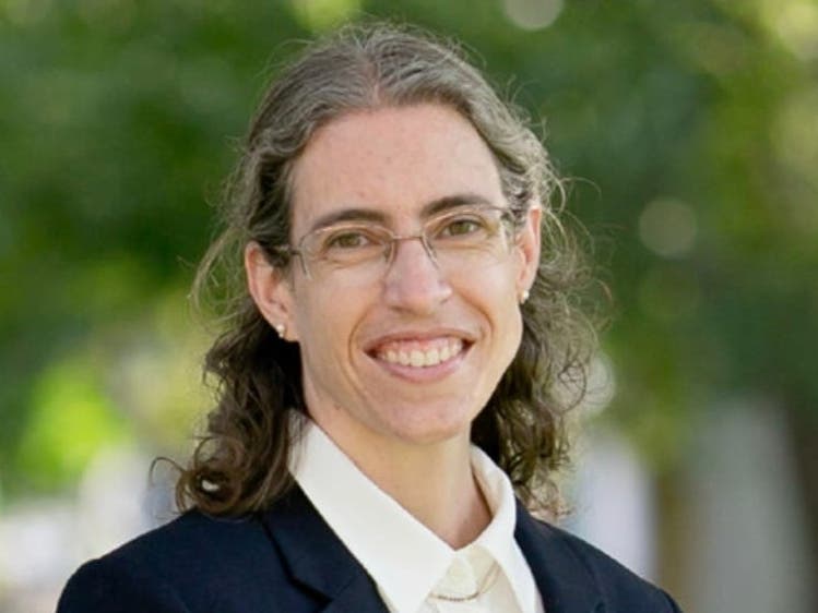 Democrat Amy Earls, 42, is running for Board of Finance in Guilford.