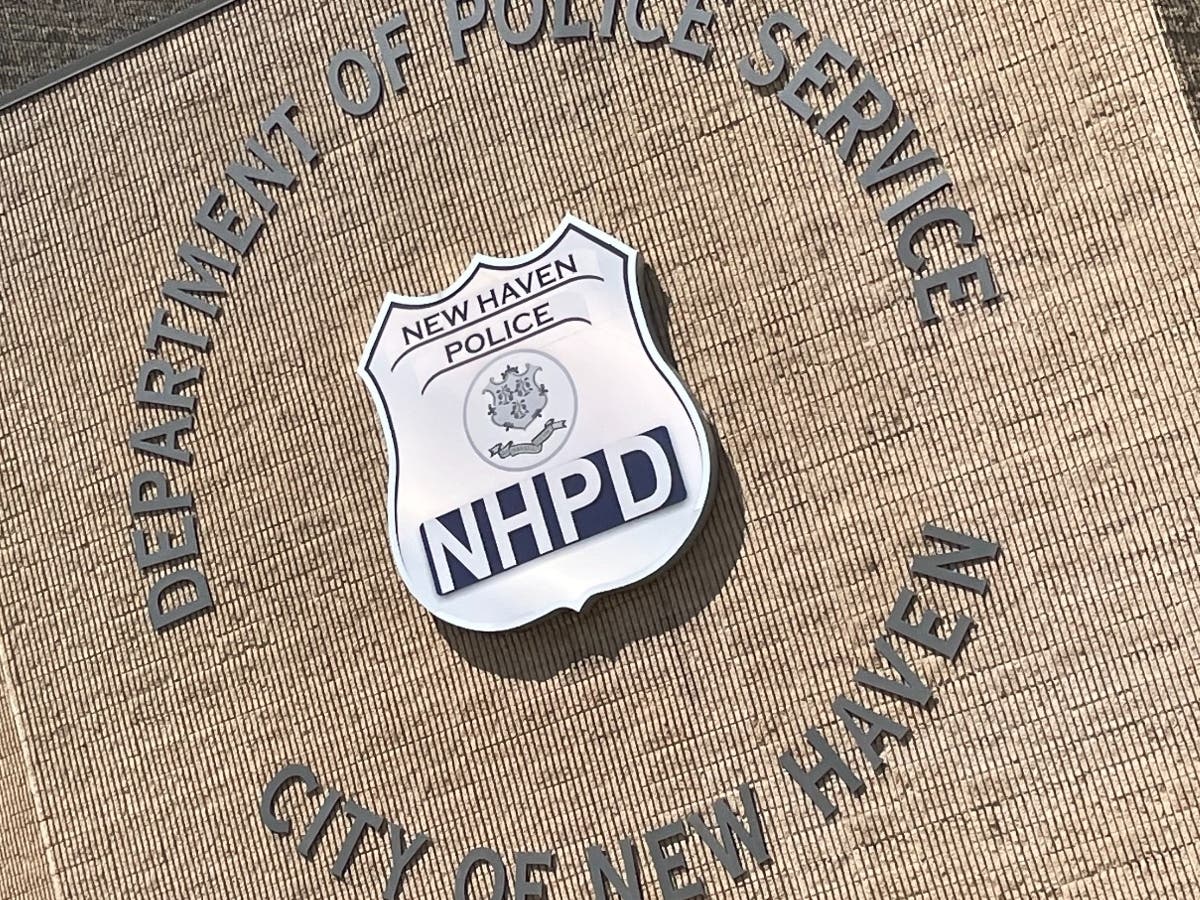 In a job posting Monday, the city has made it official​. The "nationwide search" ​ is on for the city's next top cop, the New Haven Police Department's Police Chief. 