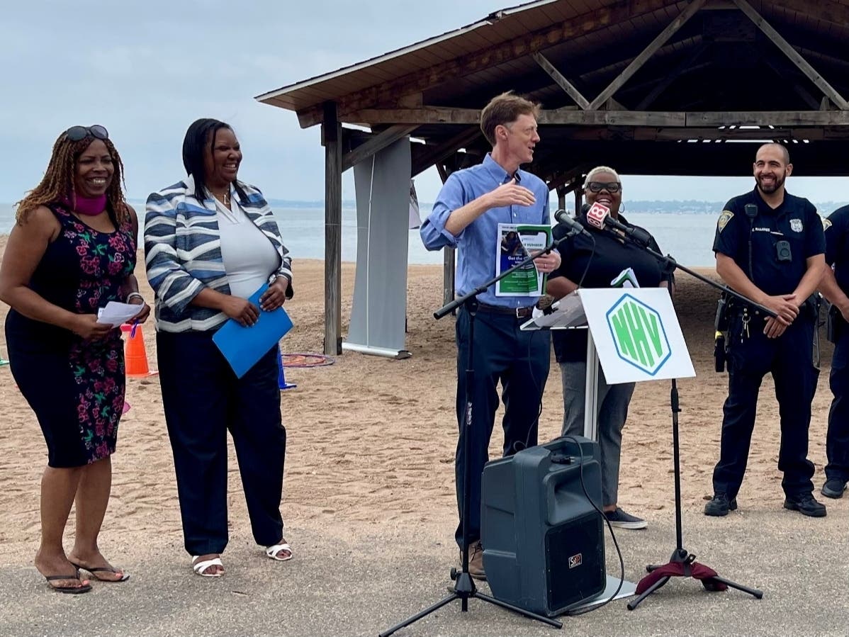 Gemma Joseph Lumpkin, Director of Youth, Family and Community of NHPS; Assistant Superintendent Keisha Redd Hannans of NHPS; Mayor Justin Elicker; Gwendolyn B. Williams, Director, New Haven Youth and Recreation; Officer Esau Ramirez, repping PAL and NHPD.